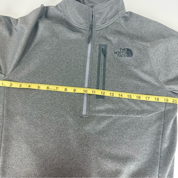 The North Face Men’s Quarter Zip Pullover Gray Size M - Picture 5 of 8